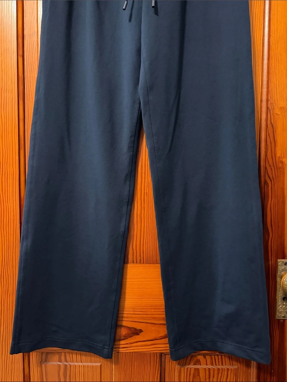Lululemon Soft Jersey Straight Leg Mid Rise Pant *Regular - True Navy - Lounge 6